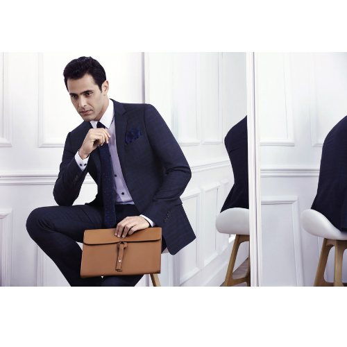 專業定制與一站式采購 藝美服飾集團引領工廠工作服與禮儀服務新風尚